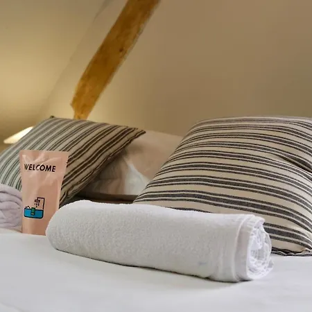 Apartment Les Toits Du Vieux Marche -
